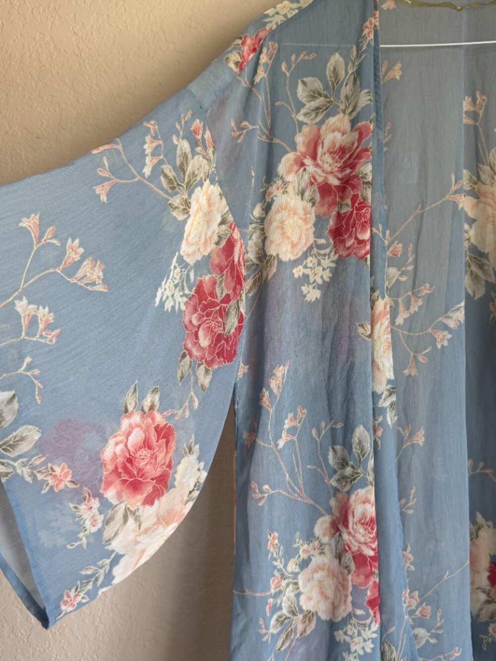 Xhilaration Blue Floral Kimono Cardigan M/L Lightweight Boho Beach Cover Up - Picture 2 of 4